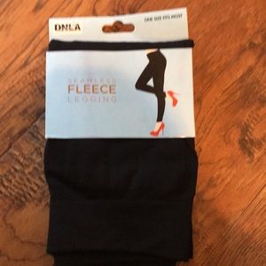 DNL a sport seamless fleece legging NWT